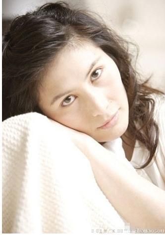 赌王长女去世揭秘4房17子女现状 - 妮子 - 妮 赌王长女去世揭秘4房17子女现状 - 妮子 - 妮